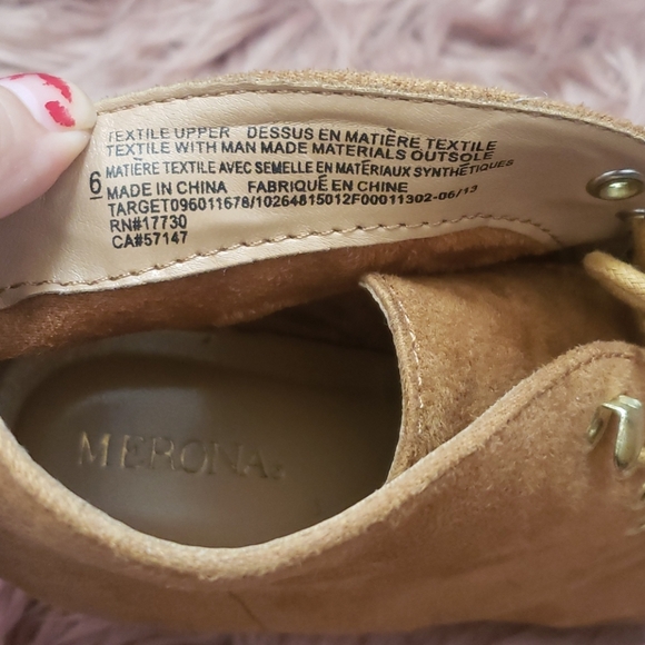 Brown Wedged Boots - Picture 4 of 8